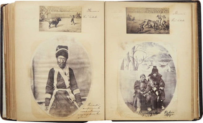 Уникальный альбом фотографий путешественника: Россия, Япония, Индия, Греция, Гибралтар и др. Конец XIX в.
